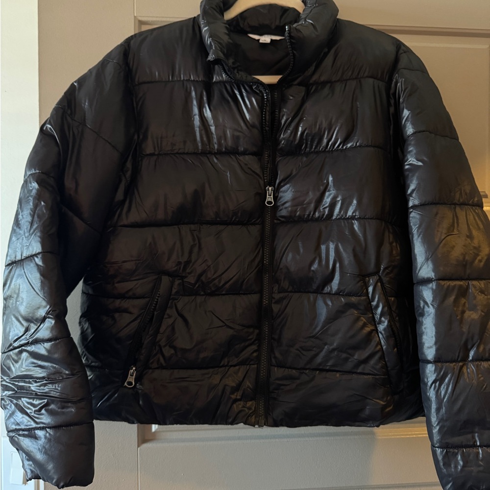(SOLD) Black Puffer Jacket/Coat